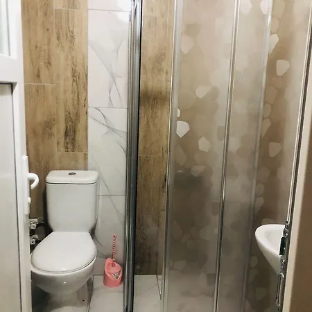 Quars Palmiye 公寓式酒店 Sarigazi